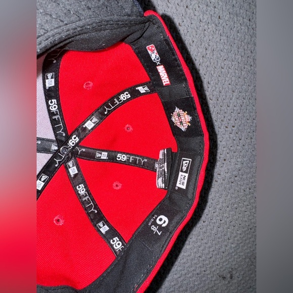 Greenville Drive MiLB x Marvel (Red Sox) New Era 59Fifty Authentic Hat 6 7/8 - Picture 6 of 6